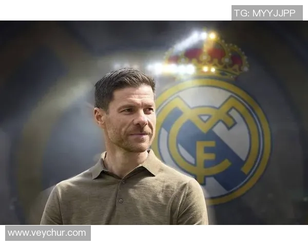 皇马球员对阿隆索的严格管理表示不满是否应归咎于安切洛蒂的战术安排