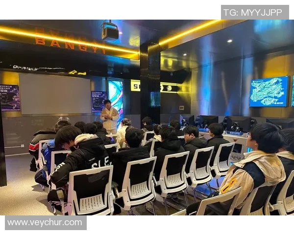 专业电竞教师培训计划助力电竞师资全面提升与发展